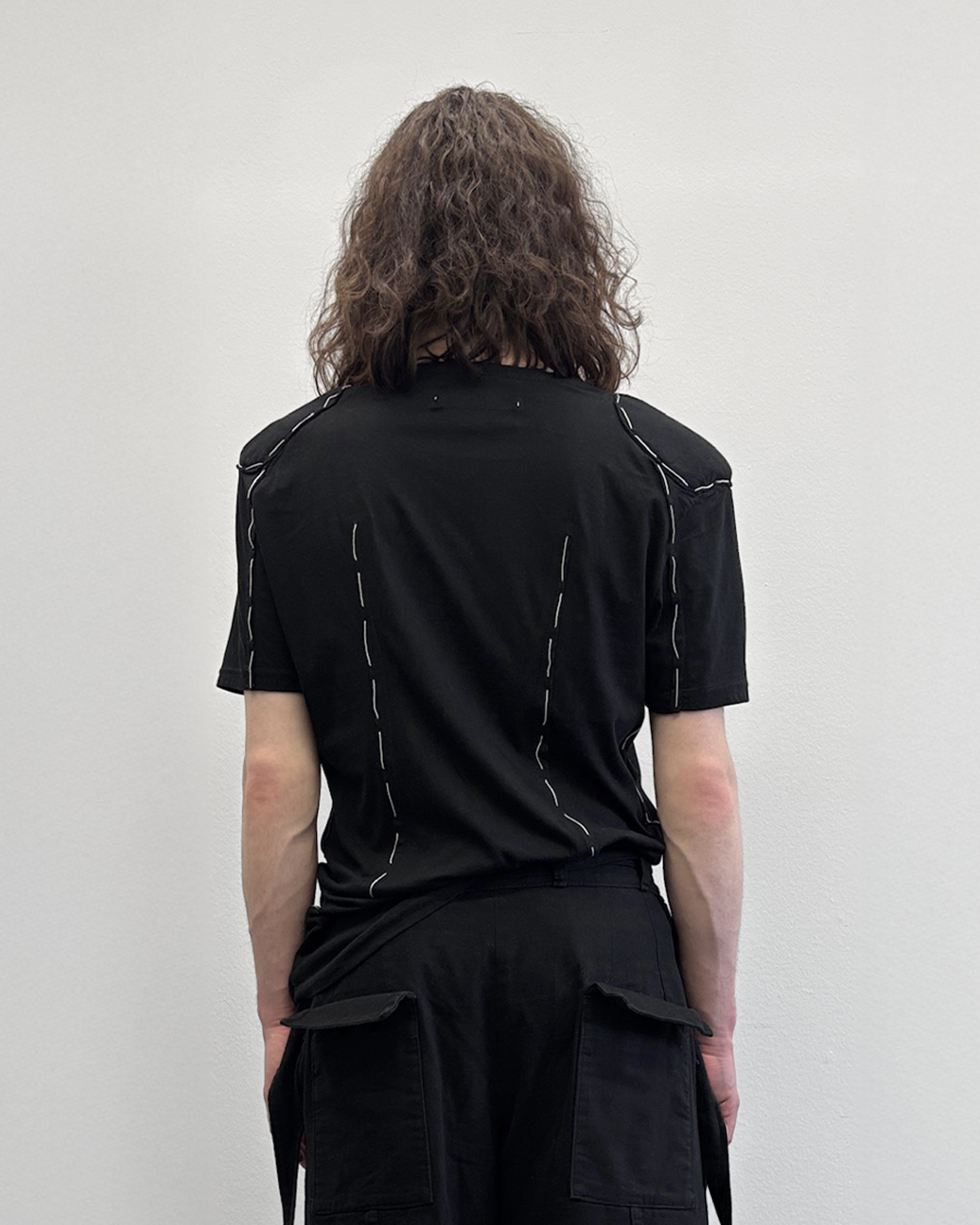 TAILORS - Contrast Stitch T-Shirt