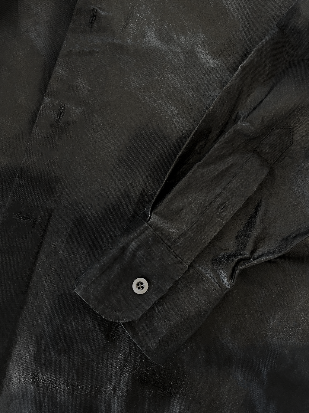 MELTAL - Crinkled Waxed Button-Up Shirt
